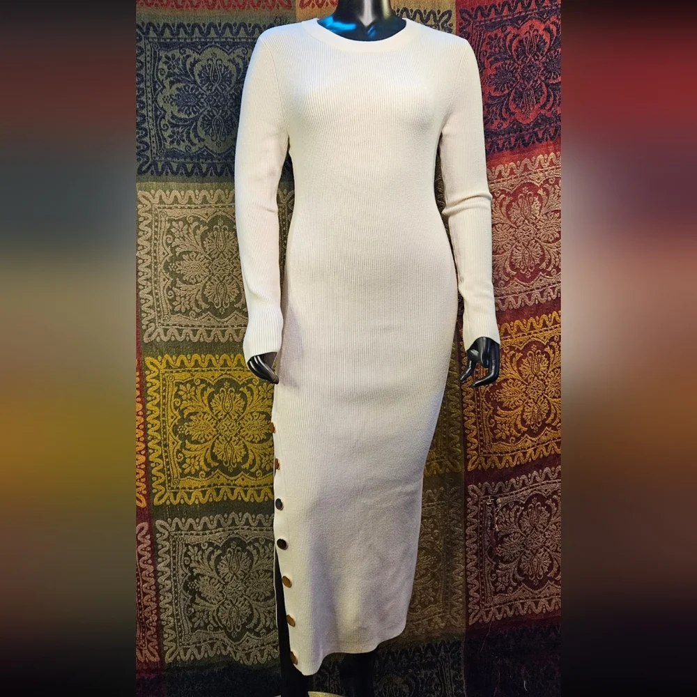 Alice + Olivia Jenner Soft White Medium Crew Neck Ribbed Knit Sweater Midi Dress - Picture 1 of 8